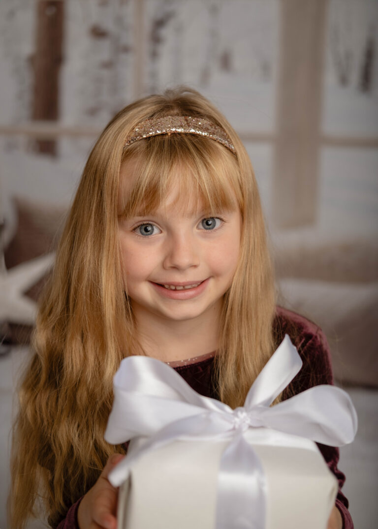 Christmas Mini 2026 - Elizabeth Cole Photography